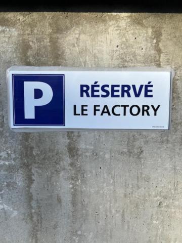 Апартаменты {Le Factory}, Proche Euroairport Сен-Луи Экстерьер фото